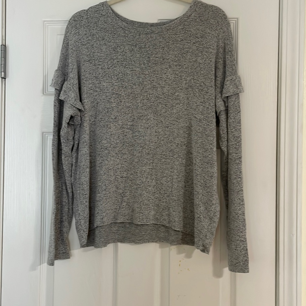 This long sleeve shirt is super comfortable and can be dressed up or down!